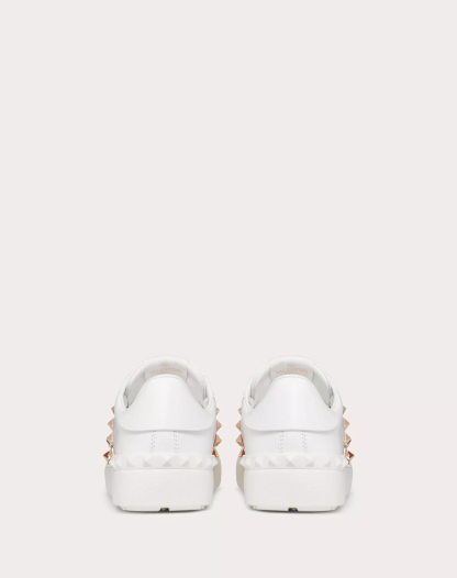 ROCKSTUD UNTITLED SNEAKER IN CALFSKIN LEATHER WITH METALLIC STRIPE